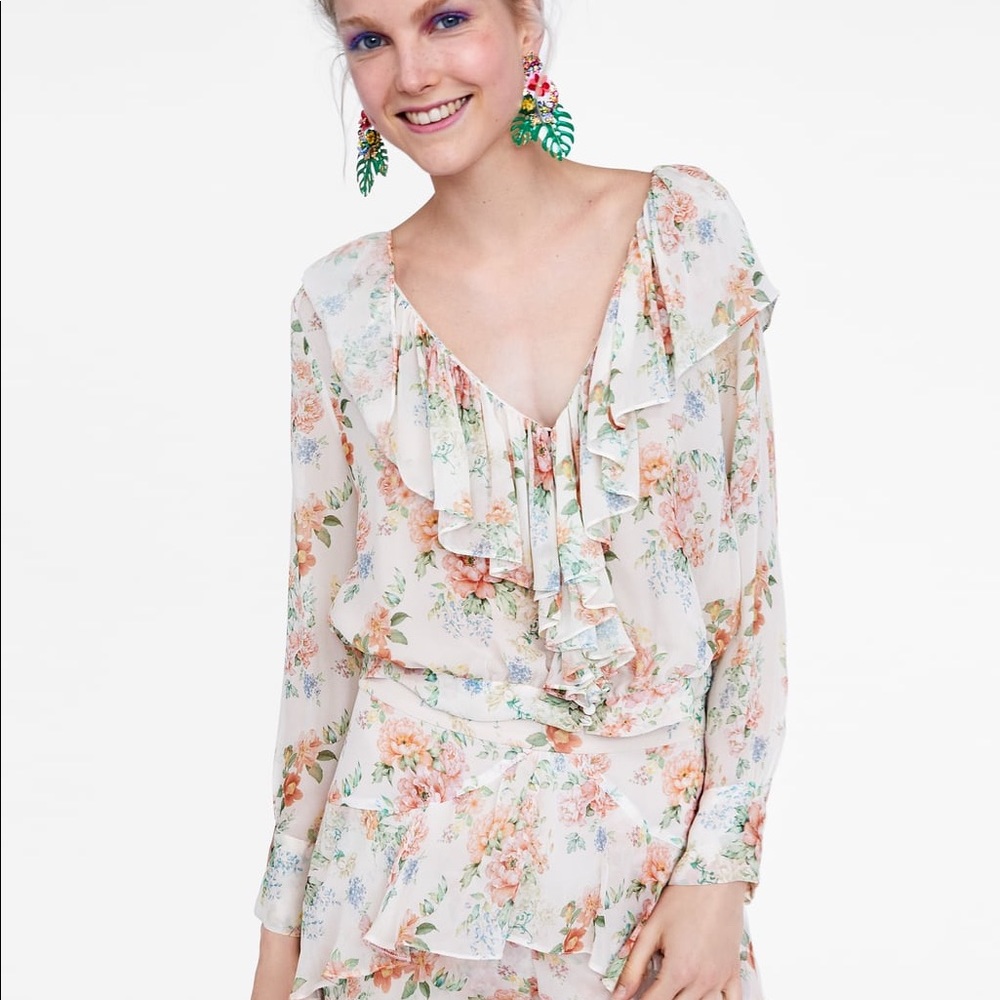 //SOLD// Floral Print Blouse